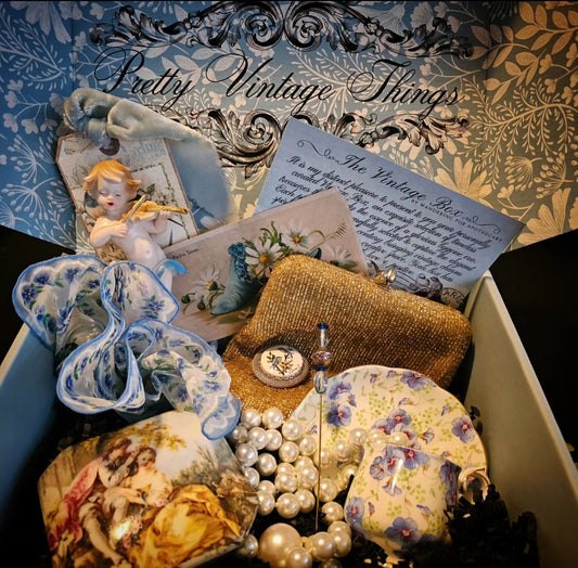 The Vintage Box by Wandering Fox Apothecary